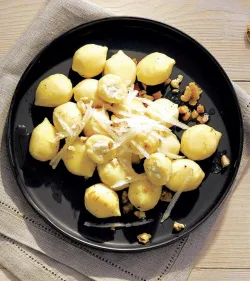 Mamma Emma Gnocchi so syrom Pecorino a čieným korením 350g thumbnail-2