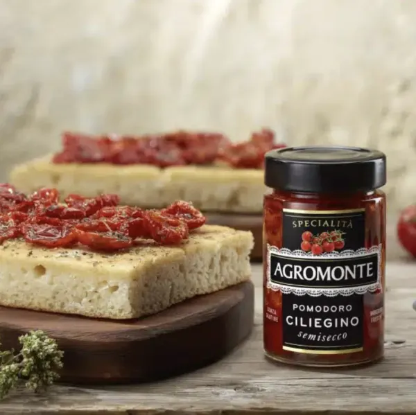 Agromonte polosušené cherry paradajky v slnečnicovom oleji 200g