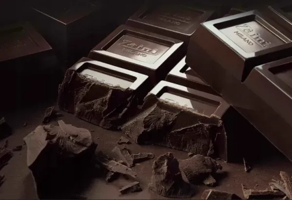 Zàini Emilia extra tmavá čokoláda 50% 400g