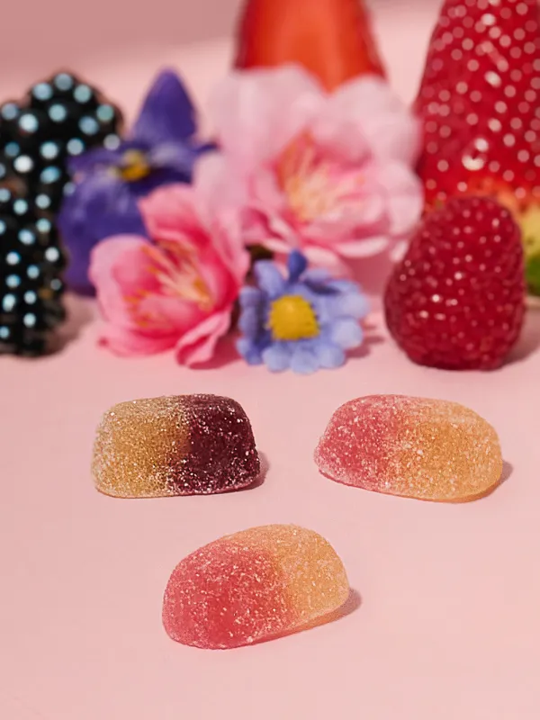 Sperlari želé cukríky s príchuťou jahoda–ruža a černica–fialka 150g