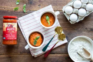 Mutti paradajková omáčka s parmezánom 400g