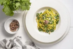 La Pasta di Camerino vaječné cestoviny Tagliatelle Paglia e Fieno 250g thumbnail-3