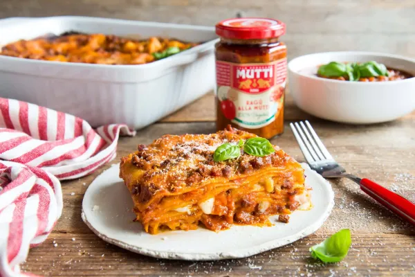 Mutti paradajková omáčka Vegan Bolognese 280g