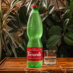 Ferrarelle minerálna voda perlivá - PET 1,5l