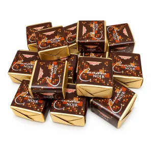 Novi Cuadro čokoládové pralinky s lieskovcovým krémom a nizkotučným kakaom 150g